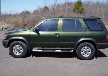 Zamek klapy tylnej Nissan Pathfinder II